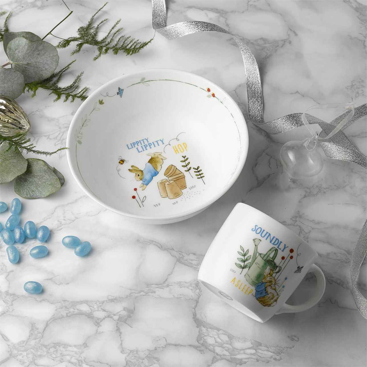 Wedgwood Peter Rabbit 2 Piece Nursery Set