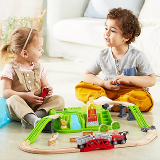 Countryside Train Bucket Set