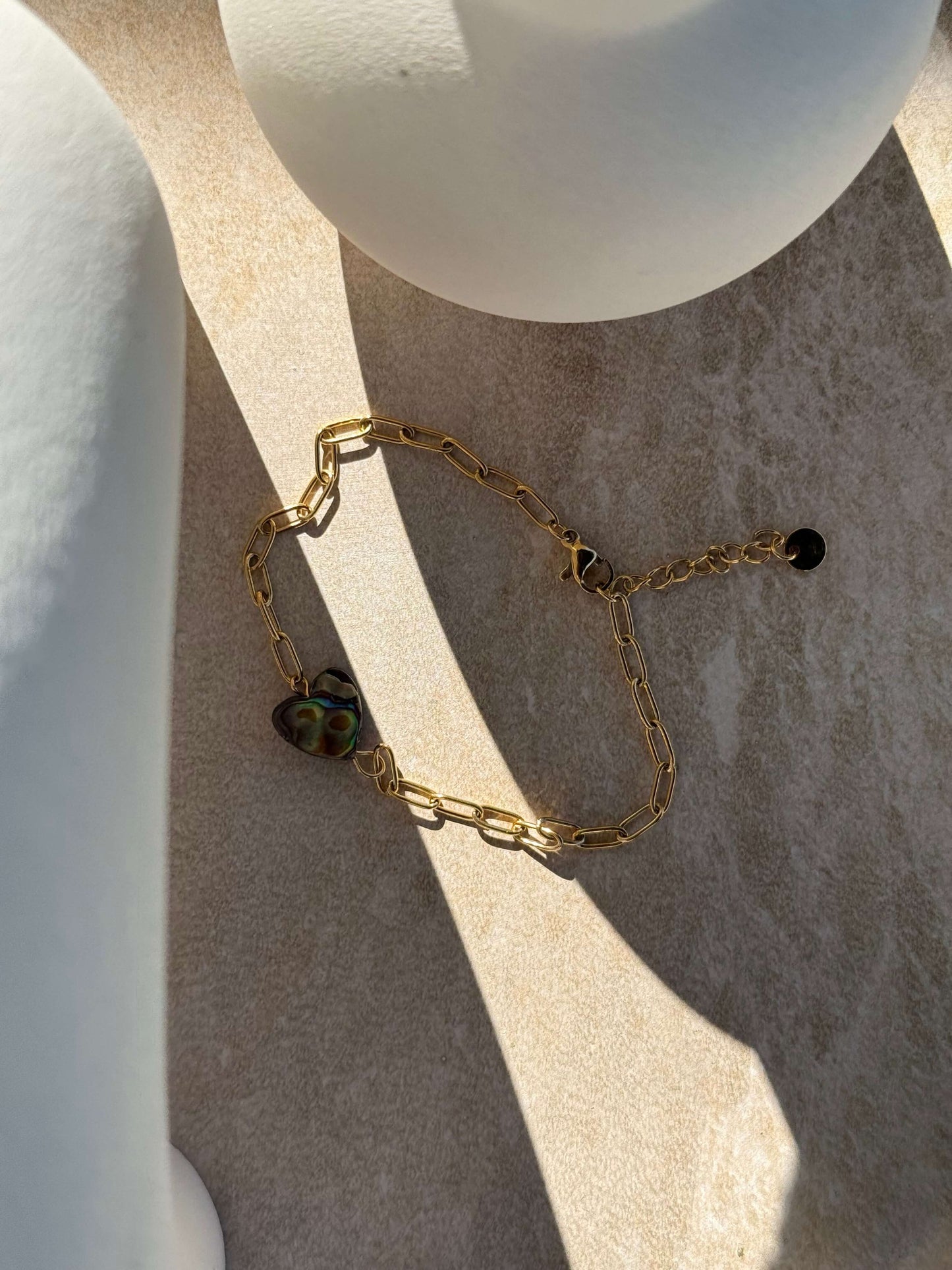 Pāua Gold Heart Bracelet