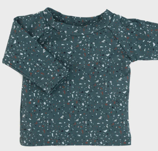 The Quinn rashguard