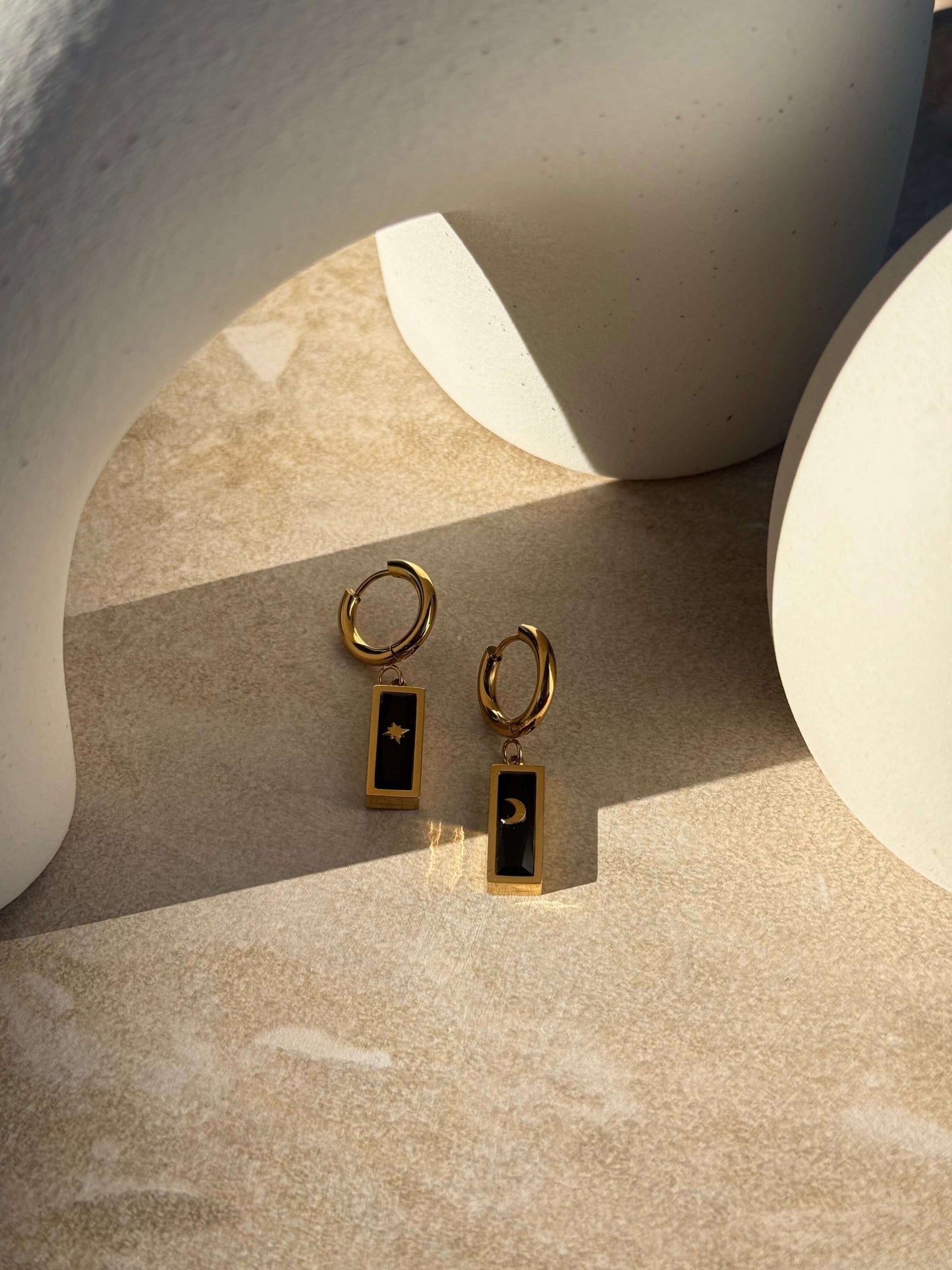 Whetū & Marama Pango Gold Huggies