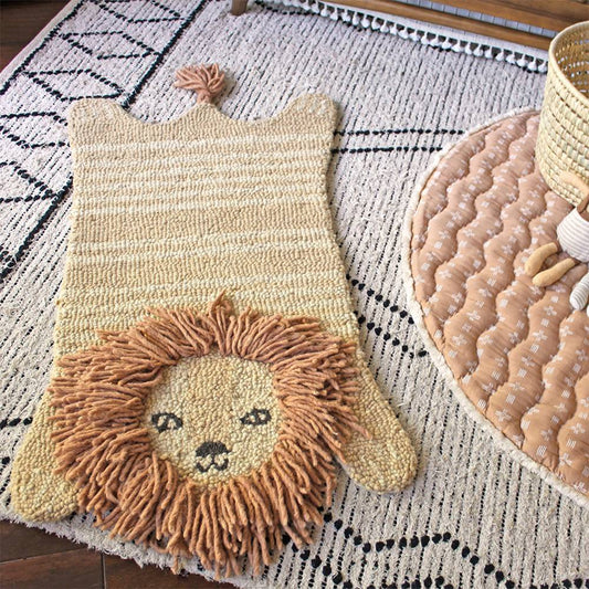 Crane Baby Rug- Kendi Lion