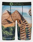Pyramid Staple